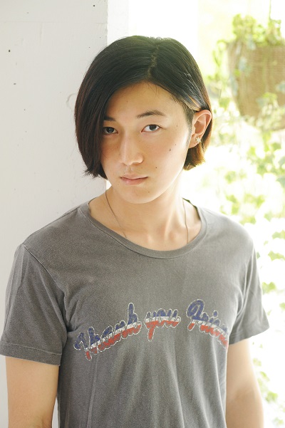 １
