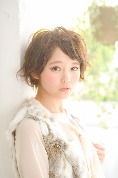 １