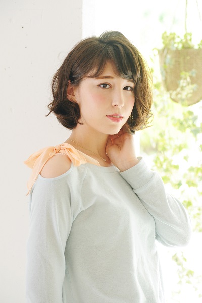 １